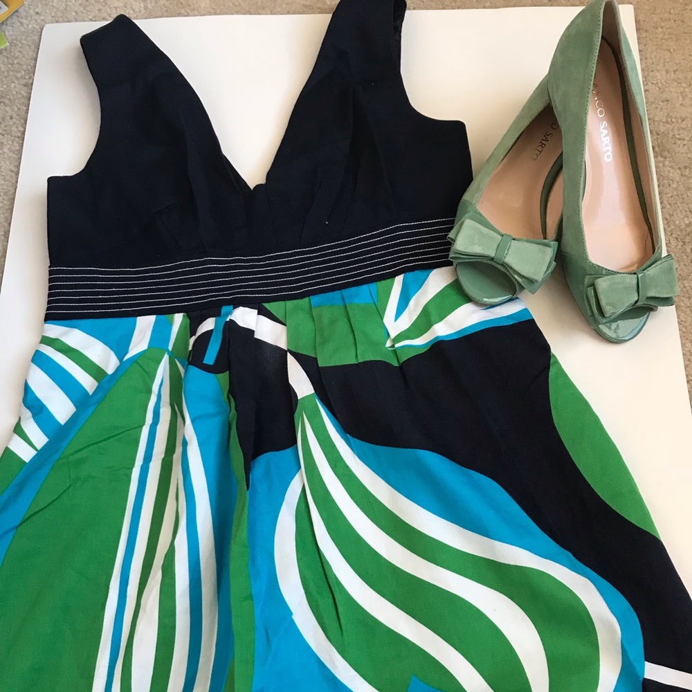 Simple cut blue flirty fitted dress for spring
